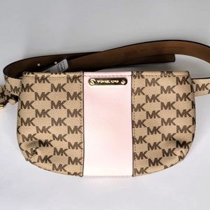 Michael Kors / style: Fanny pack w belt / color: Beige/Pink / size: S/M